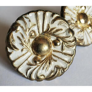 Vtg JAPAN Six 1.5” Diameter Floral French Provincial Round Drawer Knobs/Pulls